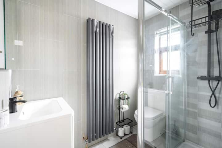 בלפסט Elegant And Cosy Private Room מראה חיצוני תמונה